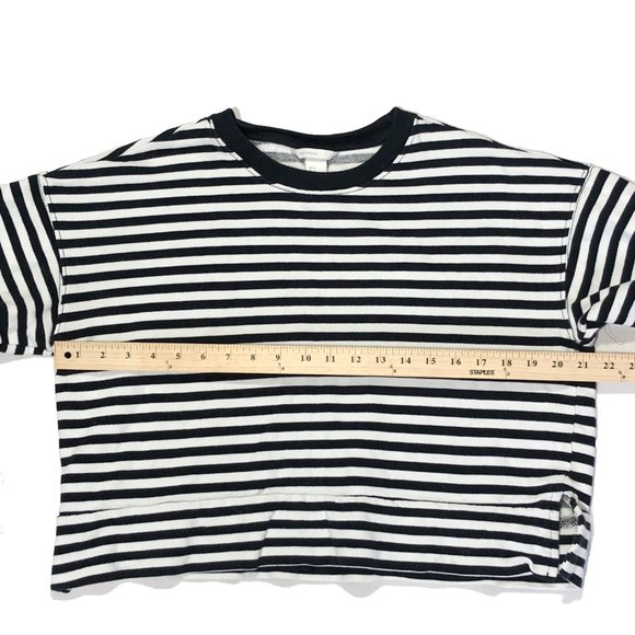 H&M Womens Size S Black White Striped Long Sleeve Crew Neck Tshirt - Picture 3 of 7